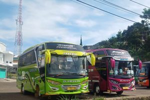 sewa bus pariwisata Bekasi